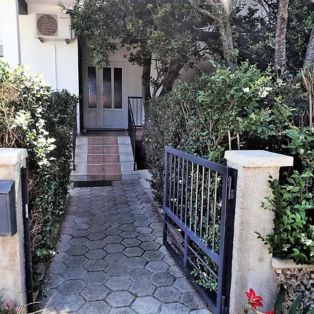 With Parking Space Seline, Paklenica - 25535